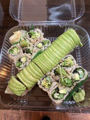 Vegetable Roll & Vegetable Dragon Roll