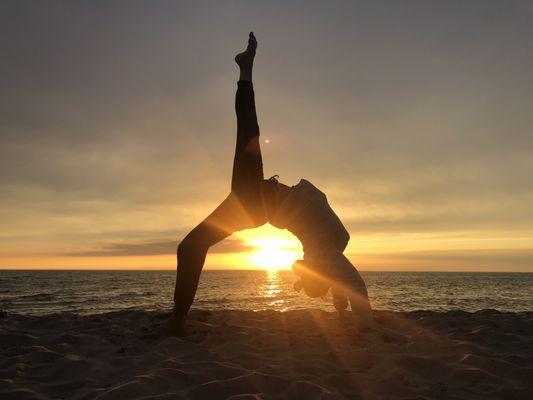 Sunrise Yoga at Ohio Street Beach