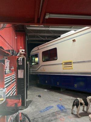 Painting an rv