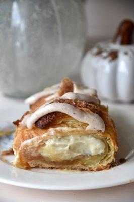 Apple Pie Croissant