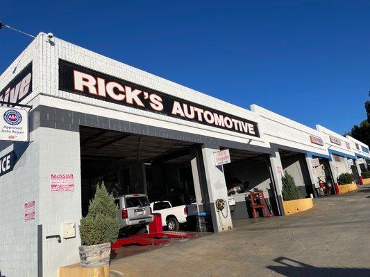 Rick's Automotive