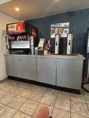 The beverage station at at Forsyth Seafood Market and Café.