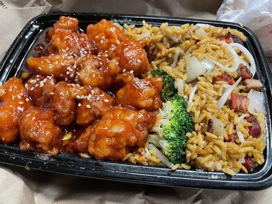 Sesame Chicken Combo Plate