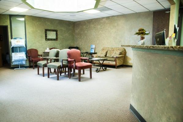 Overland Chiropractic Lobby