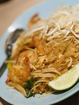 Pad Thai with shrimp