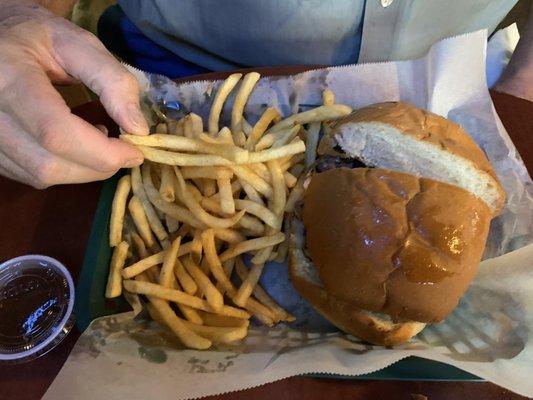 Not a small burger really.... he just has large hands!