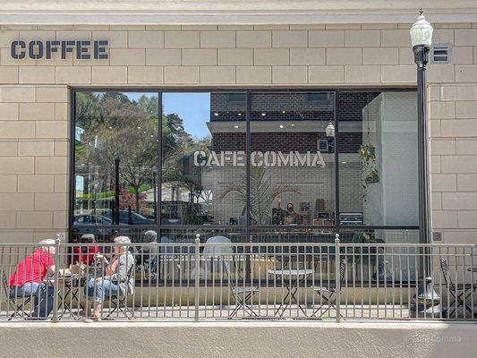 Cafe Comma