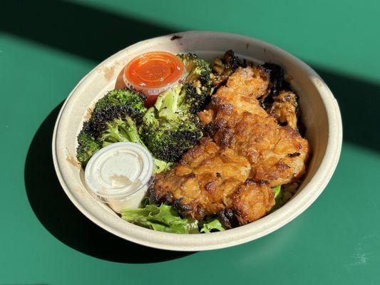 Crispy Chicken, Chili Roasted Brussels Side, broccoli