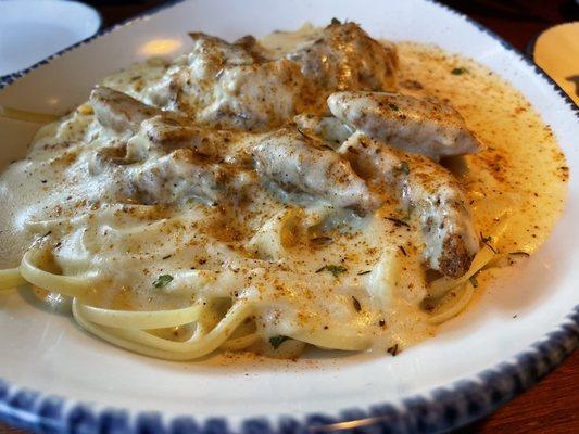 Cajun Chicken Linguini Alfredo (Full)