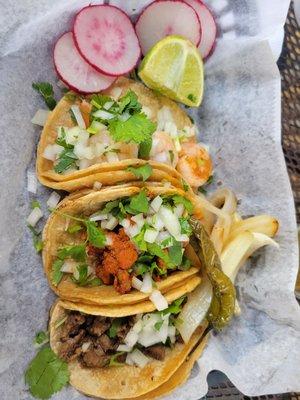 Cameron, carne asada, and el pastor