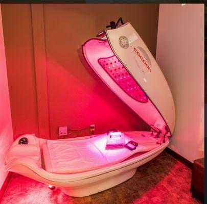 Self-service infrared body pod.
Great for detoxing, and burn up to 600 calories.