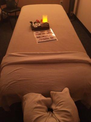 Heated massage bed. Tim is the best therapist! AMAAAAZING!