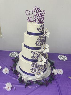 Custom Wedding cakes