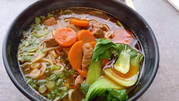 Taiwanese braised beef noodle soup