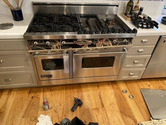 Viking 6 burners double oven gas range repair