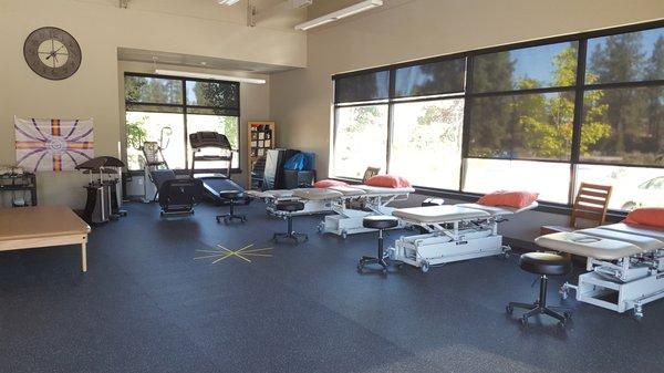 Beds and equipment in our Bend clinic