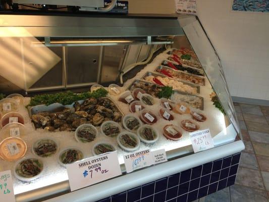 Oysters, shrimp and shellfish