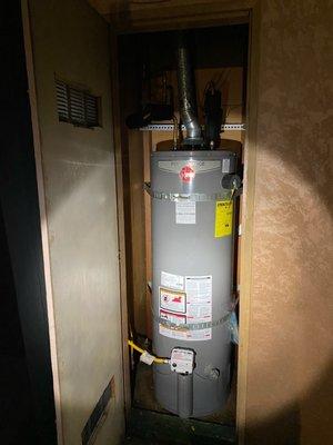 gas water heater