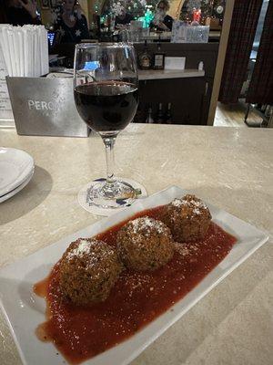 Arancini and red wine