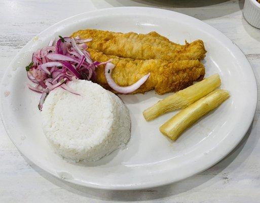 Fried Pola fish with white rice, fried yuca & red onions