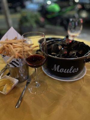 Moules Frites, glass of Bordeaux