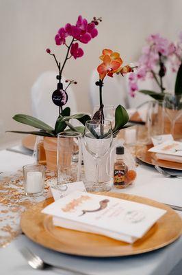 Beautiful table setting for Rosh Hashanah dinner