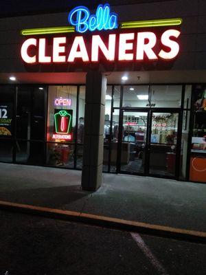 Bella Cleaners