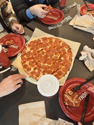 Donatos Pizza