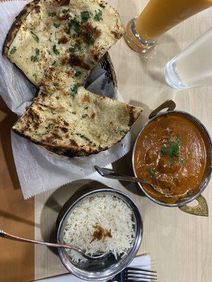 Garlic Naan and lamb tikka masala