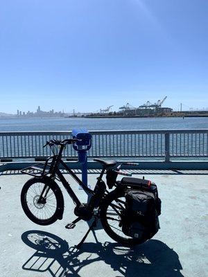 Rental bike on tour in Oakland!