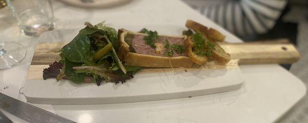 Pâté en croute