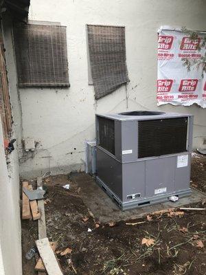 Package unit on the ground