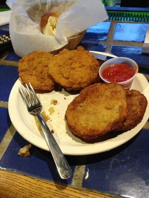 Fried green tomatoes. Way too much batter. Not crunchy.