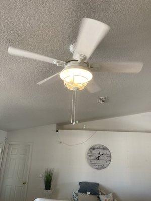 Ceiling fan