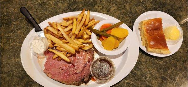 Medium primerib with really good fries