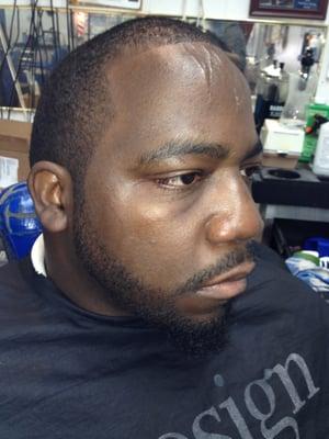 Men beards trims