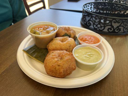 Medhu Vada