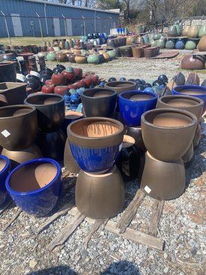 Handmade pots from Vietnam