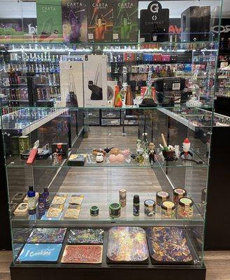 Love this smoke shop!!