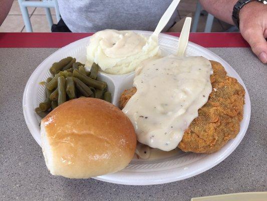 Chicken fried steak - tasty, and the rolls are excellent!