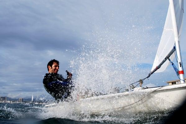 Learn to sail the Laser sailboat