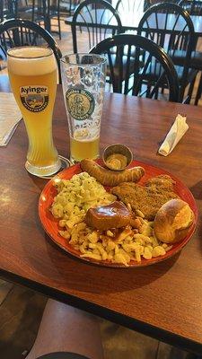 This sampler plate which is on the appetizer list is the way to go, with a Hefe!