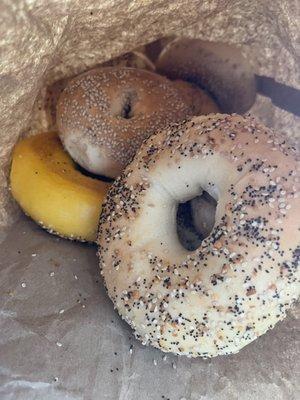 Big bag of a dozen bagels!