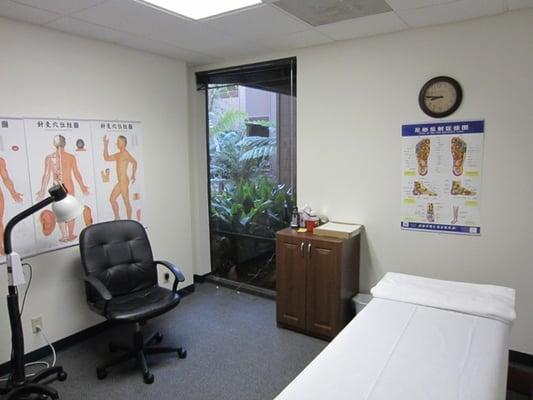 Lao Lao Acupuncture Center