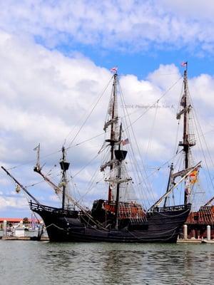 The Nao Victoria and El Galeon Andalucia side by side.