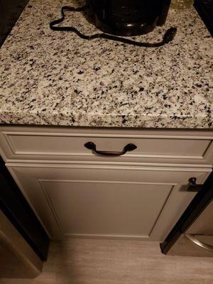 Love my new countertops, go very well with my new cabinets.