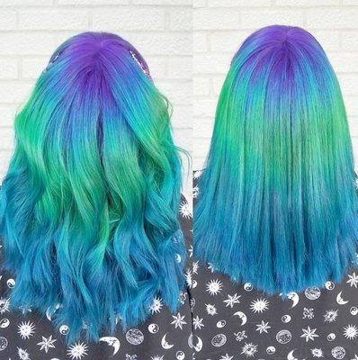 Incredible Northern Lights shine line color melt by Ananda!