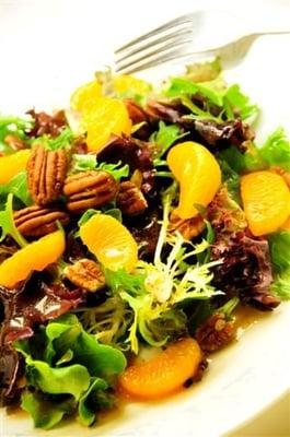 Mandarin Orange Pecan Salad