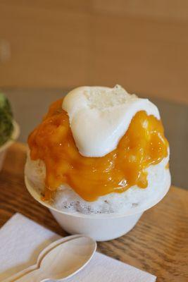 Mango kakigori