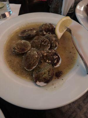 Whole Clams Oreganato